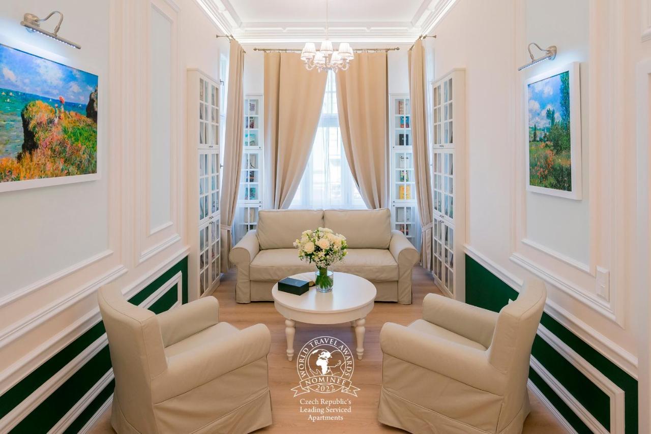 Revelton Suites Karlovy Vary Exterior photo